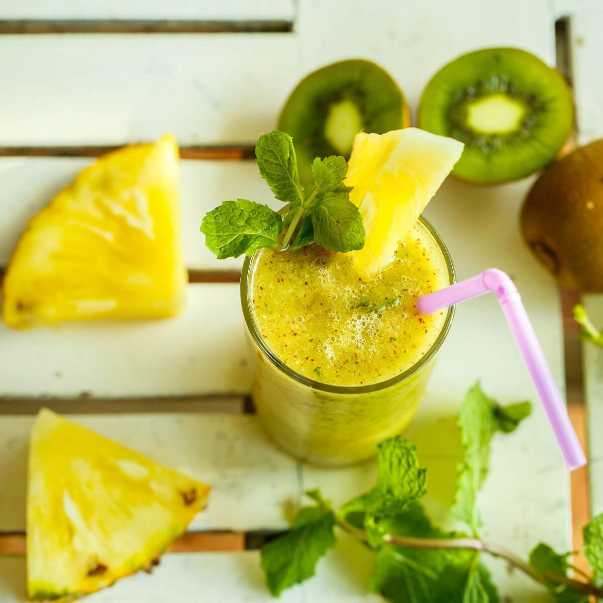 Ananas-Kiwi-Smoothie